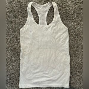 Lululemon Swiftly Tech Racerback Tank Top 2.0